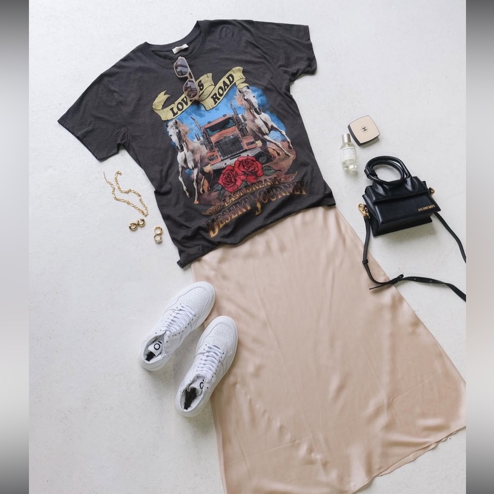 Spell lovers road biker tee S NWT Black Graphic Tee with Horse and Truck Design